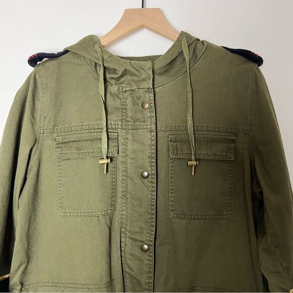 Blank NYC Women’s Military Contrast Cuff Zip Hooded Jacket - Picture 4 of 15